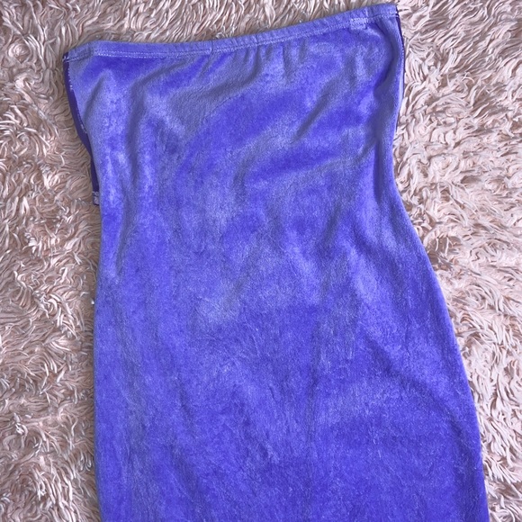 STRAPLESS BODYCON CUT-OUT DRESS · SIZE M · CHERRY MELLOW - Picture 4 of 4